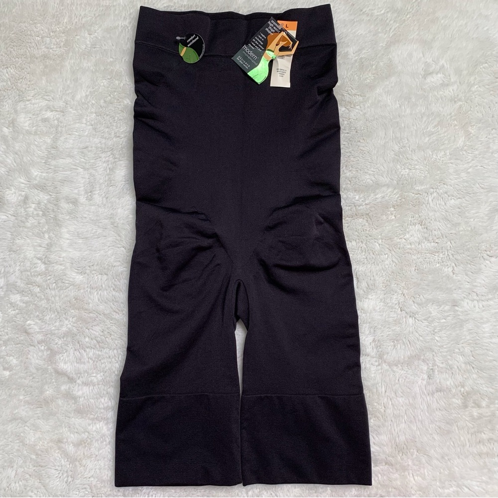 NWT Modern Movement Women's Seamless Black High Waist Thigh Shaper Size Large